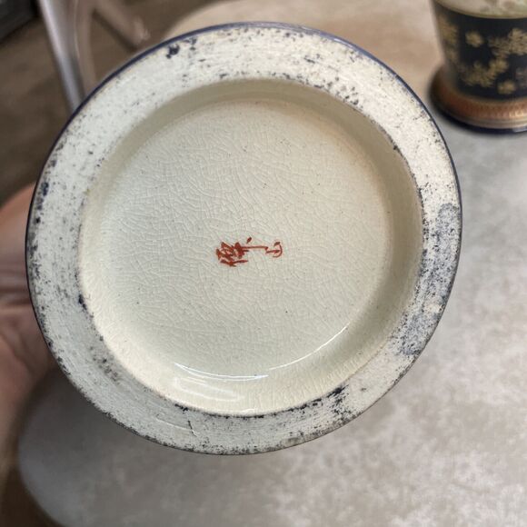 Pair of Vintage Satsuma Pottery Vases 7.5” Floral Blue Gold Signed - Picture 4 of 11